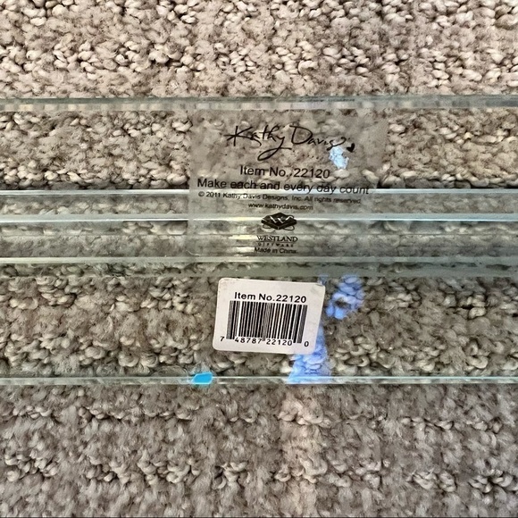 Clock Katy Davis Designs CLOCK. Base & Clock all Glass 9” X 7” X 2 1/2. … - Picture 6 of 6